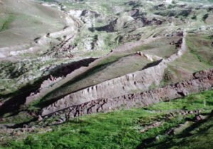 The limestone rock outcropping that the ark is impaled on can be seen here
