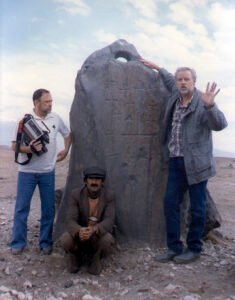 Rene Noorbergen and Ron Wyatt by one of the drogue stones with Mehmet from the village